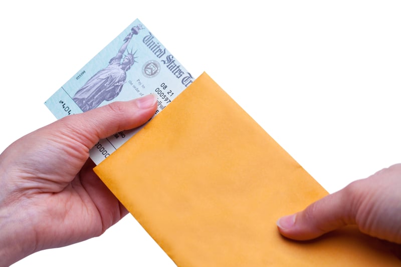 IRS ‘elimina’ algunos requisitos para obtener el tercer cheque ‘más fácil’